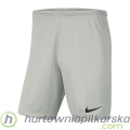 pol_pm_Dzieciece-Spodenki-Pilkarskie-Nike-Dry-Park-III-BV6865-017-4166_1.jpg